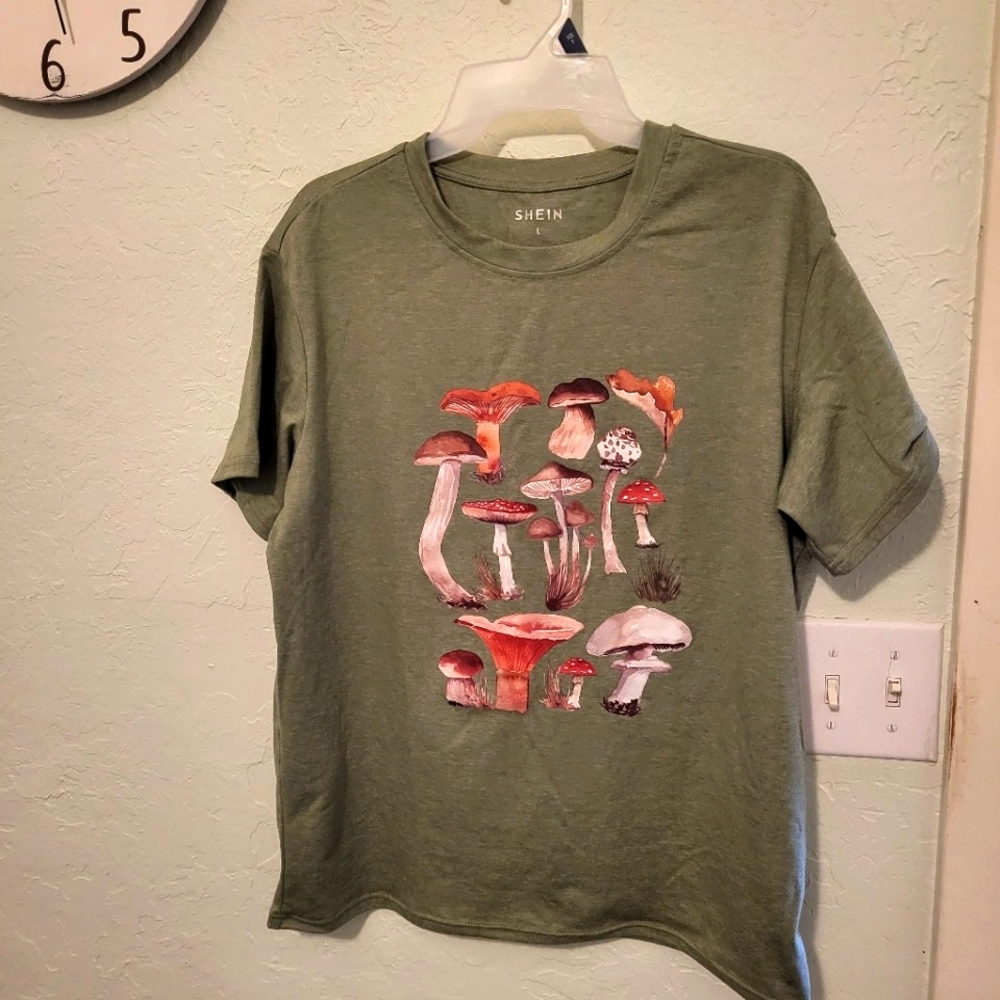 Army Green Mushroom Tshirt